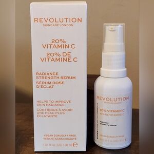 REVOLUTION SKINCARE 20% VITAMIN C SERUM